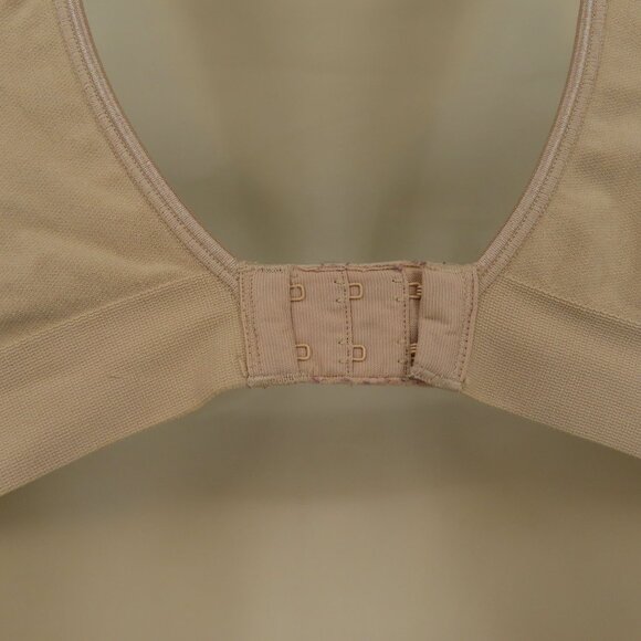 Bali Medium M 3488 Comfort Revolution Shaping Wireless Bra Solid Beige Lined - Picture 6 of 12
